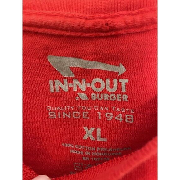 In N Out Burger Men's XL Short Sleeve T Shirt Hawaii 1095 Club Floral Red - Picture 4 of 4